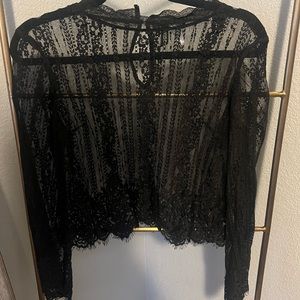 H&M Divided lace long sleeve top
